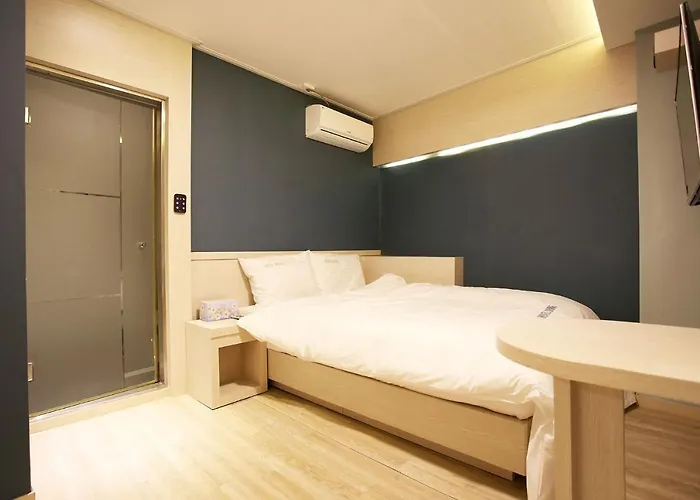 Motel Shine 2*