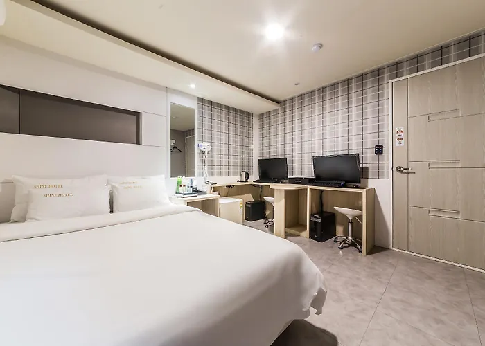 Motel Shine Seúl