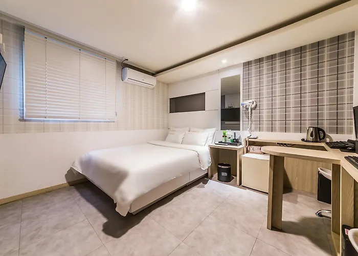Shine Motel Seúl
